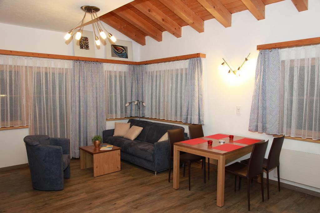 Apartment Madlaina Samnaun Δωμάτιο φωτογραφία